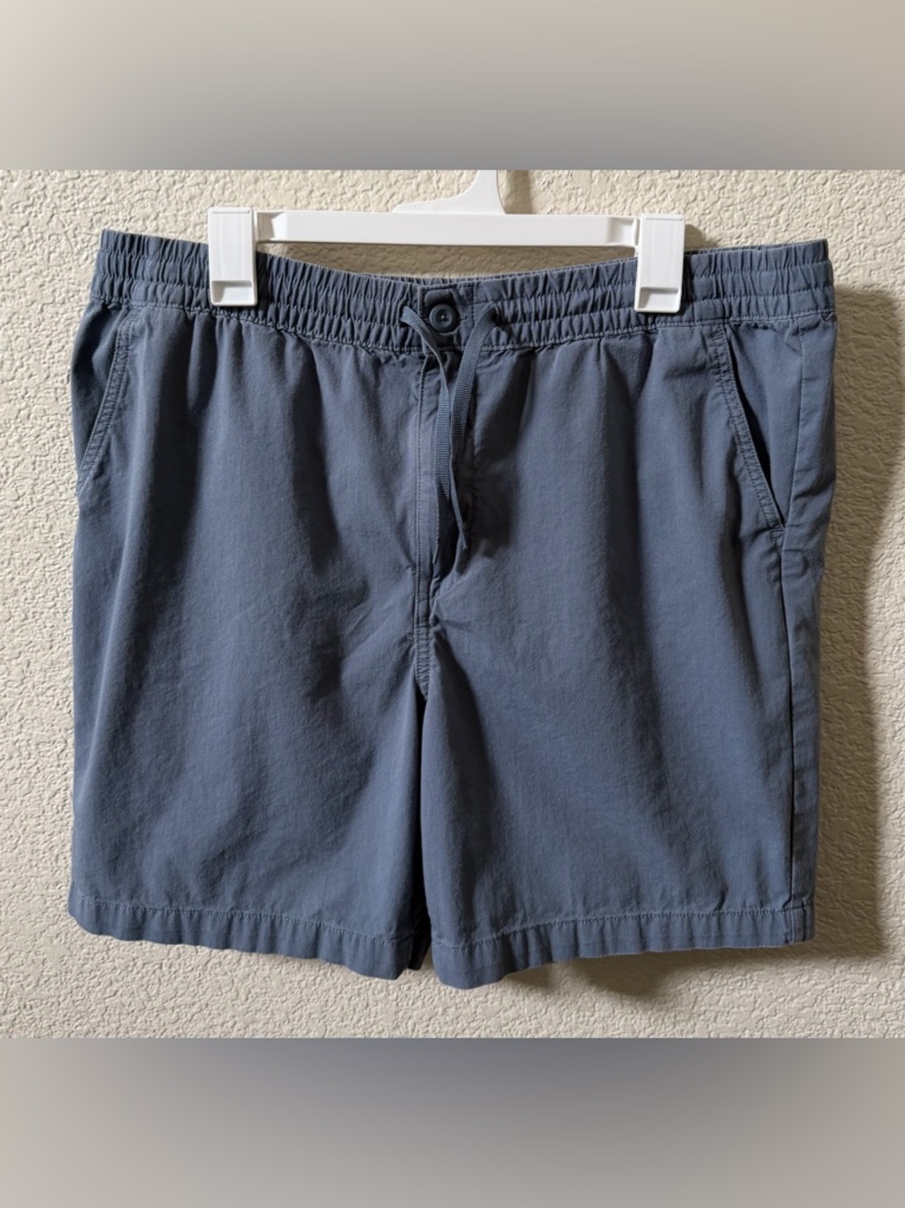 Patagonia Men’s Large Nomader Blue Volley Shorts Drawstring Waist Organic Cotton